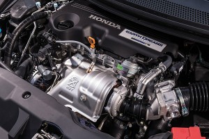 ホンダ シビックツアラー 2015 1.6L i-DTEC ターボディーゼルエンジン