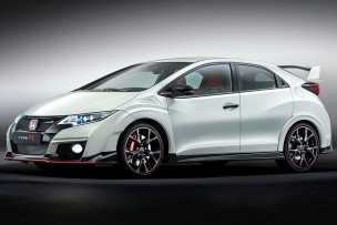 ホンダ シビック タイプR 2015 フロント（EU仕様、左ハンドル車）