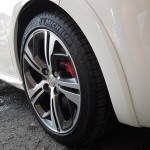 2013年 プジョー208GTI 純正17インチアルミにMICHELIN Exalto 205/45R17