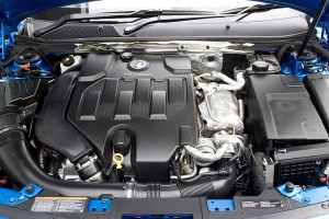 ボクスホール インシグニア VXR 2.8L V6 エンジン