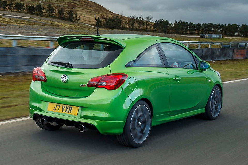 ボクスホール コルサ VXR 2015 本格・欧州ホットハッチを代表する一台