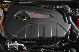 フォード フィエスタST 1.6T EcoBoost