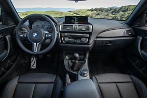 BMW M2クーペ インパネ