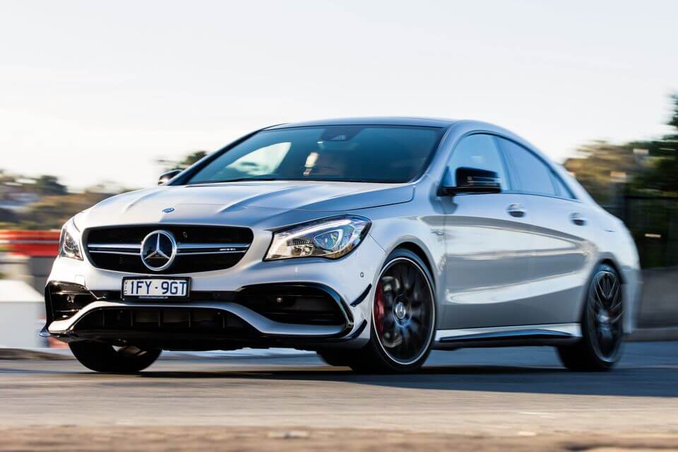 メルセデスベンツ CLA45AMG