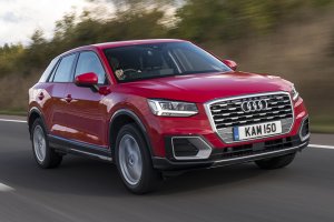 アウディ Q2 TFSI スポーツ（UK仕様）