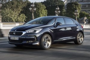 DSオートモビルズ DS5