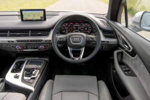 アウディ Q7 インテリア