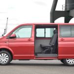 フォルクスワーゲン T6 トランスポーター コンビ（サイド）