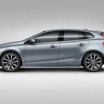 ボルボ V40（サイドから）